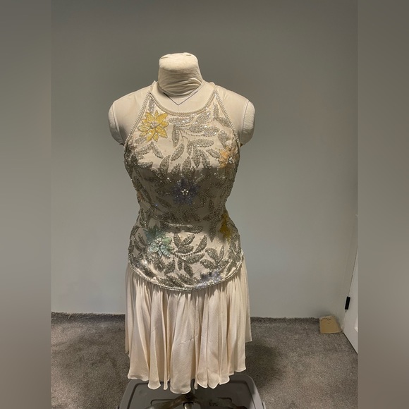 Elegant Cream and Gold Mini Dress - Picture 1 of 5